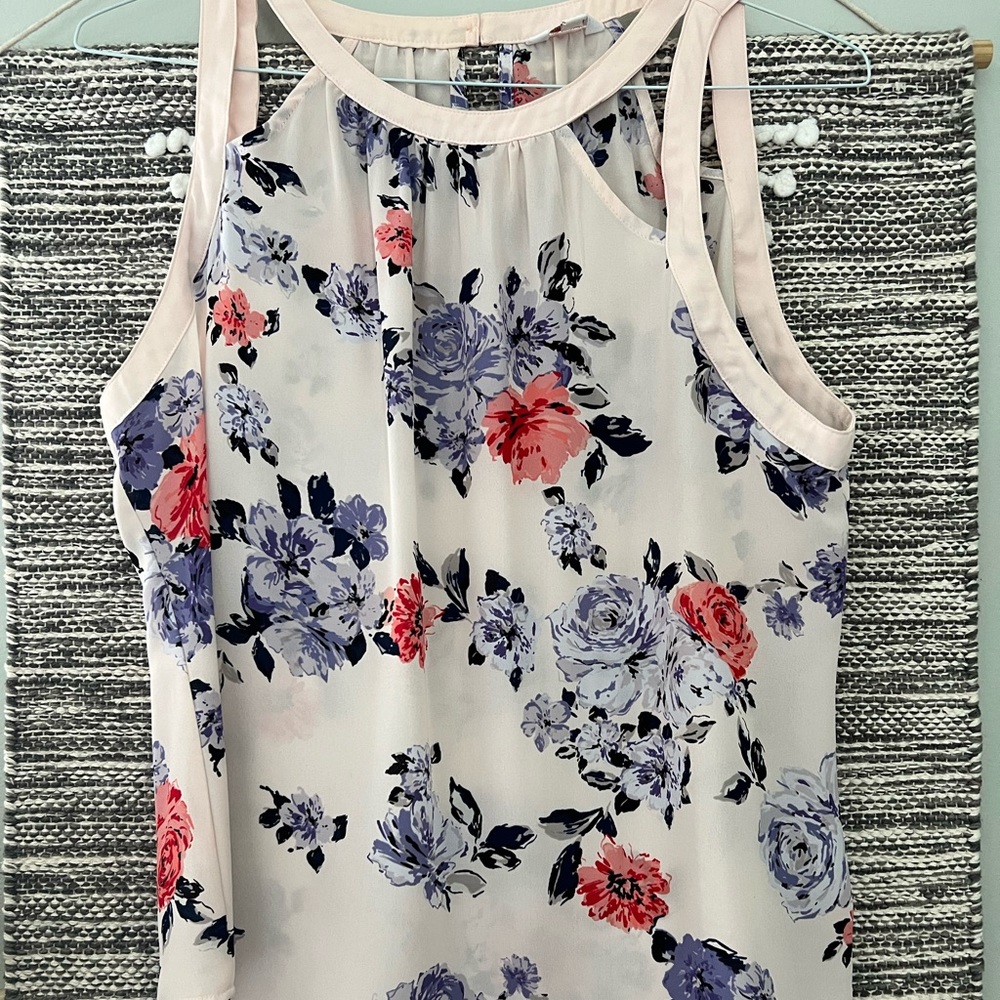 Women’s Blouse